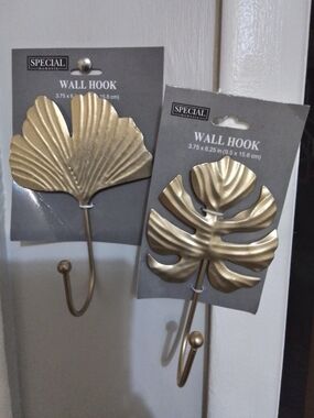 Special Moments Gold Leaf Tropical Wall Hooks - Set of 2